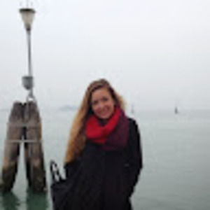 Meet your Posher, Elizabeth